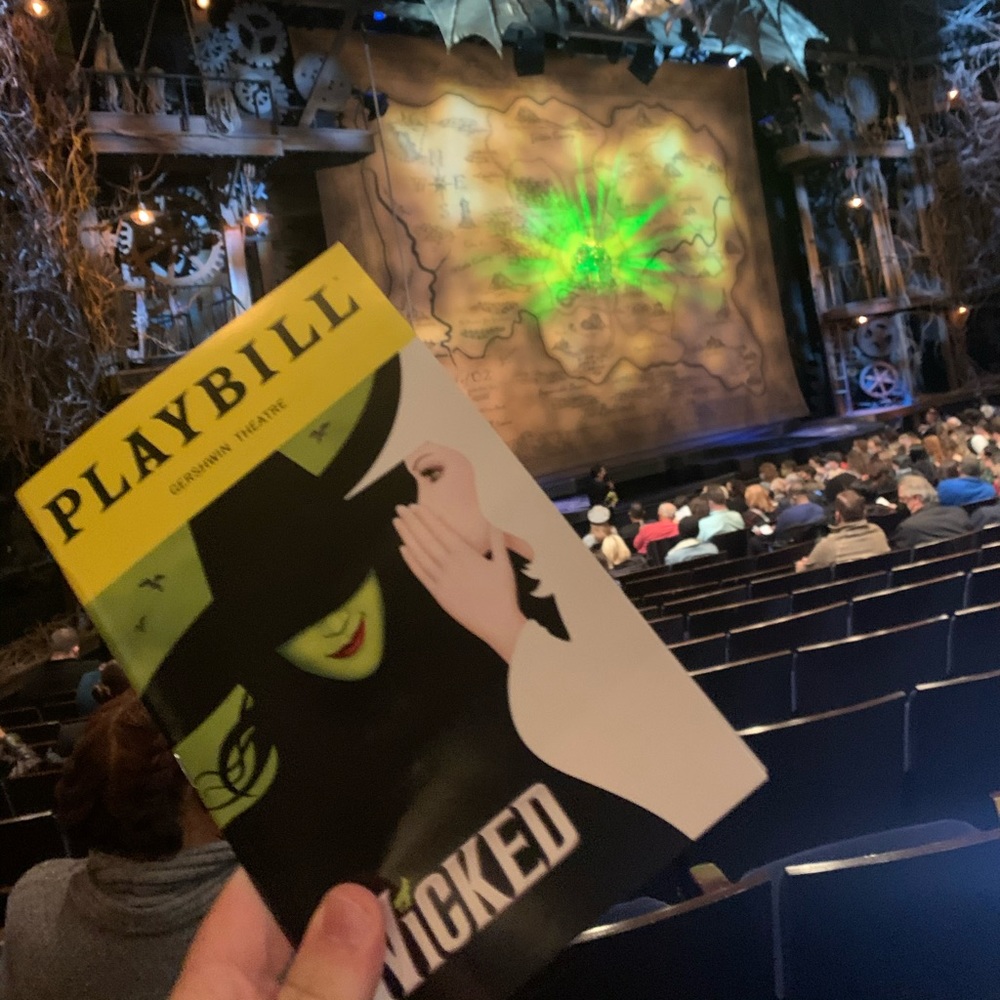 WICKED PLAYBILL STRAIGHT FROM BROADWAY!!!